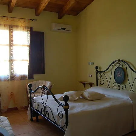 Farmház Cuccuruaio' Siamaggiore